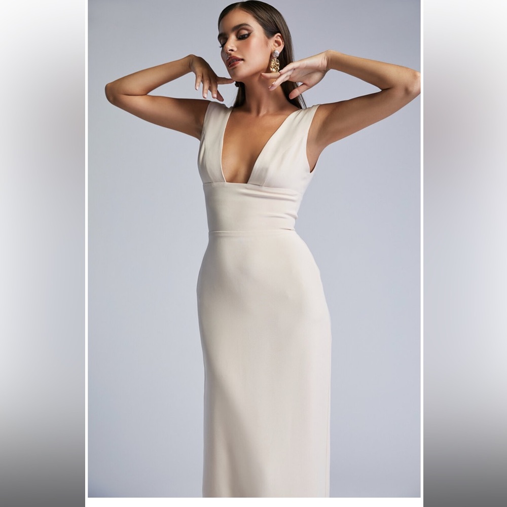 Blush sarah seven dress